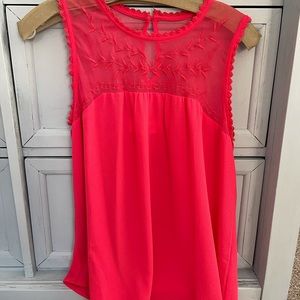 Bright Pink Top 💗 Size M
